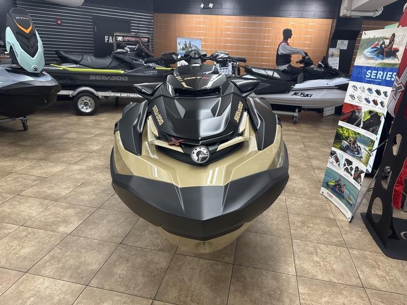 2025 Sea-Doo RXT-X™ 325 - Image 7