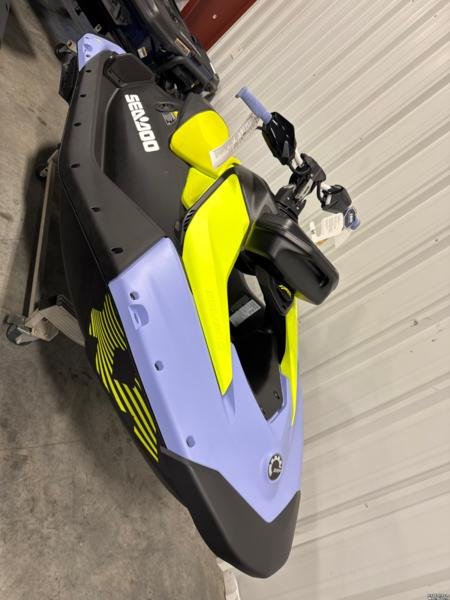2024 Sea-Doo Spark Trixx pour 1 Rotax 900 ACE – Acheter