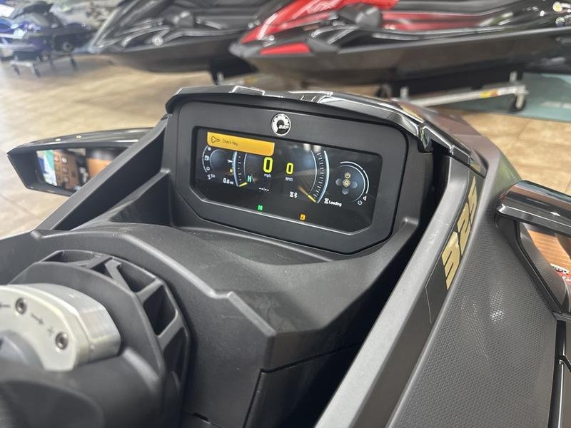 2025 Sea-Doo RXT-X™ 325 - Image 8