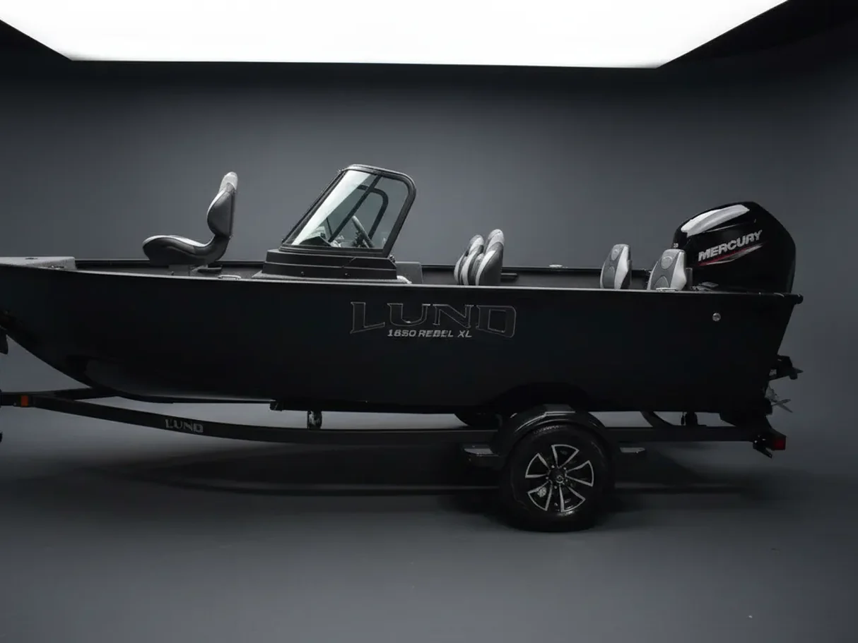 Lund 1650 Rebel XL Sport Special Edition 2026 À Vendre – Mercury 90 FourStroke avec Double Console et Remorque Galvanisée