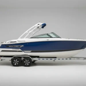 Monterey 275 SS Bowrider 2024 À Vendre – Moteur Mercury 400 Verado DTS, Tour de Wakeboard Arctic et Remorque Incluse