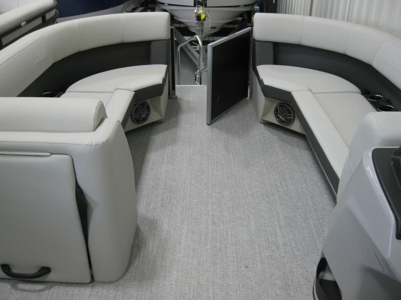 Harris 230 Cruiser Tri-Toon 2025 - Image 7