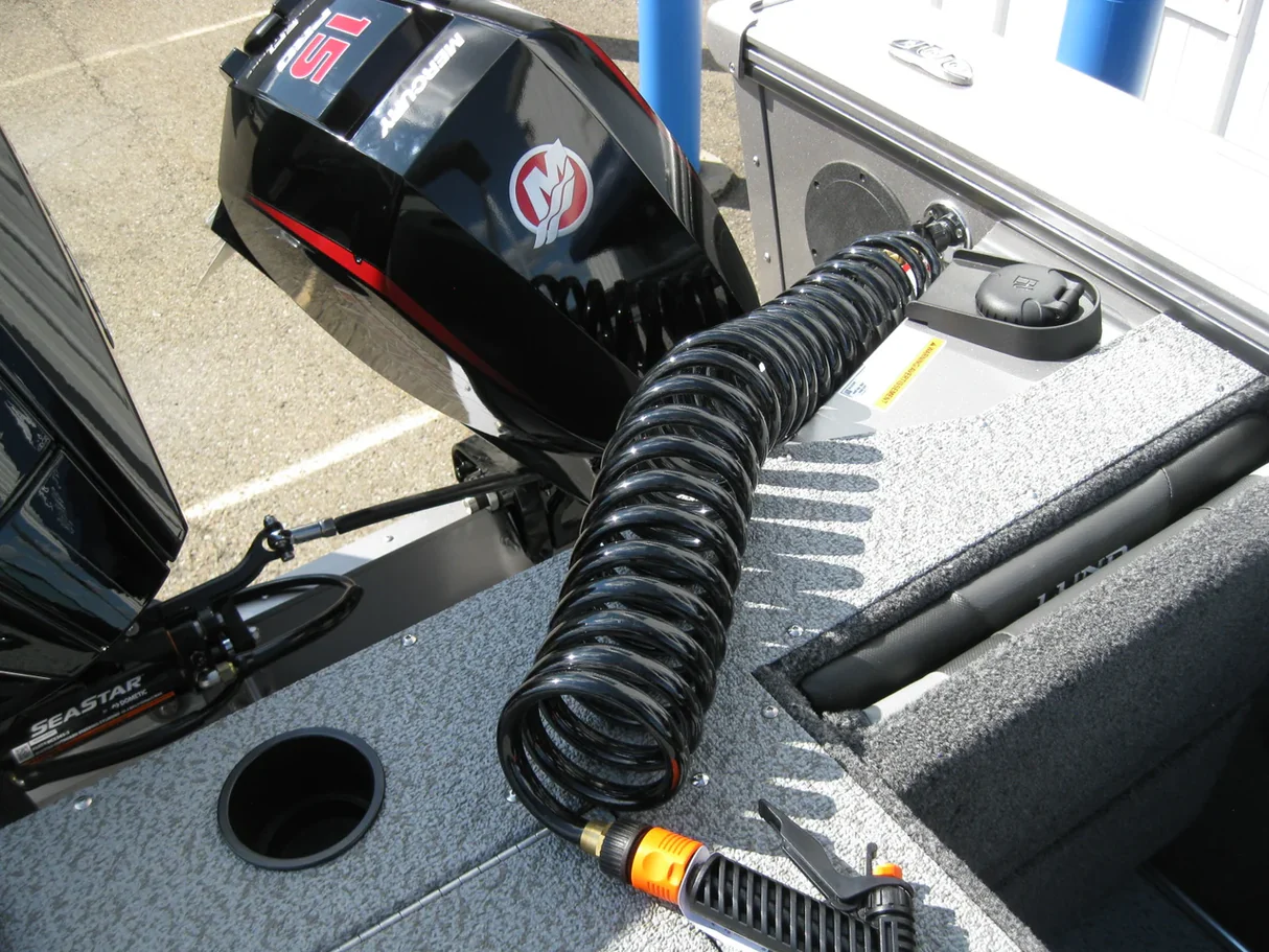 Lund 2075 Fisherman 2026 - Image 9